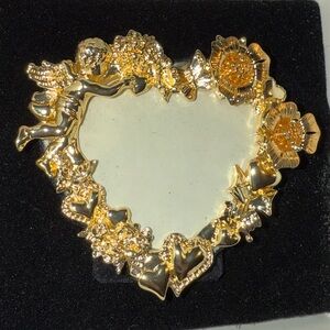 Avon - Goldtone - Frame - Heart Shaped - Floral Stud Earrings - Vintage